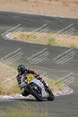 media/Jun-04-2022-WERA (Sat) [[b852bbbd55]]/Race 8 Superbike Expert Novice V7 HW/